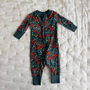 Hanna Andersson 0-3 Poinsettia Patch Sleeper